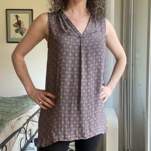 Lord and Taylor silk sleeveless blouse